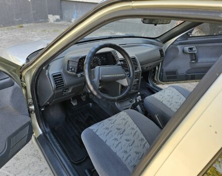 Бежевый ВАЗ 2111, объемом двигателя 1.6 л и пробегом 140 тыс. км за 2500 $, фото 8 на Automoto.ua