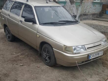 ВАЗ 2111 2001 у Черкасах на Automoto.ua Бежевий ВАЗ 2111, об'ємом двигуна 1.5 л та пробігом 190 тис. км за 2100 $, фото 1 на Automoto.ua