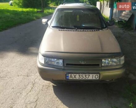 Бежевый ВАЗ 2111, объемом двигателя 1.5 л и пробегом 300 тыс. км за 1300 $, фото 1 на Automoto.ua