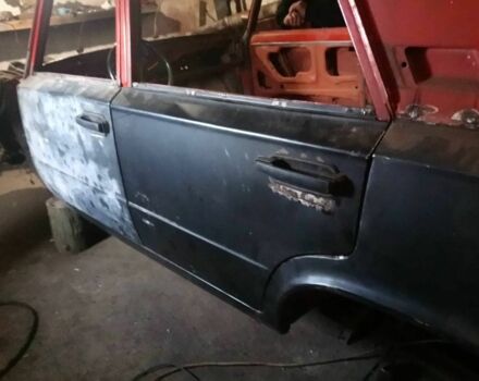 Чорний ВАЗ 2111, об'ємом двигуна 0 л та пробігом 1000 тис. км за 2000 $, фото 2 на Automoto.ua