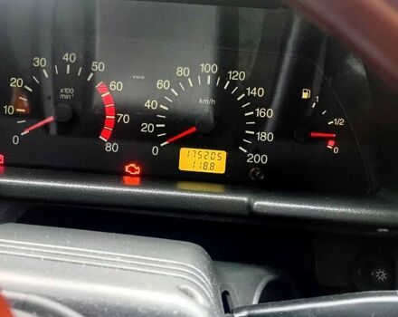 Чорний ВАЗ 2111, об'ємом двигуна 1.6 л та пробігом 175 тис. км за 1500 $, фото 12 на Automoto.ua