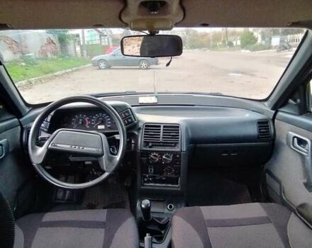 Черный ВАЗ 2111, объемом двигателя 1.6 л и пробегом 243 тыс. км за 1750 $, фото 4 на Automoto.ua