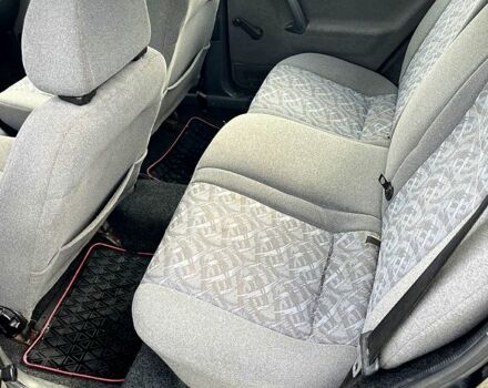 Черный ВАЗ 2111, объемом двигателя 1.6 л и пробегом 160 тыс. км за 1850 $, фото 3 на Automoto.ua