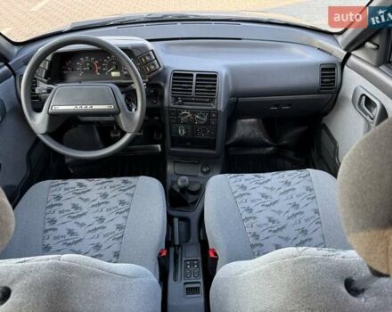 ВАЗ 2111 2005 в Черновцах на Automoto.ua Черный ВАЗ 2111, объемом двигателя 1.6 л и пробегом 1 тыс. км за 4500 $, фото 101 на Automoto.ua