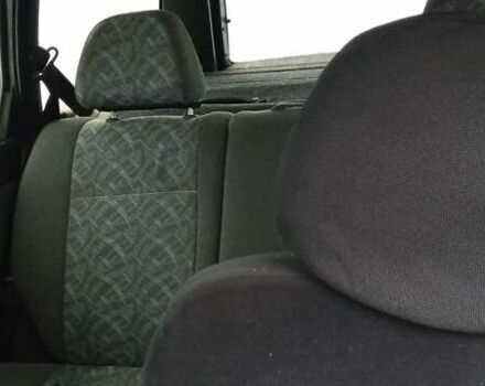 Черный ВАЗ 2111, объемом двигателя 1.6 л и пробегом 300 тыс. км за 1100 $, фото 5 на Automoto.ua