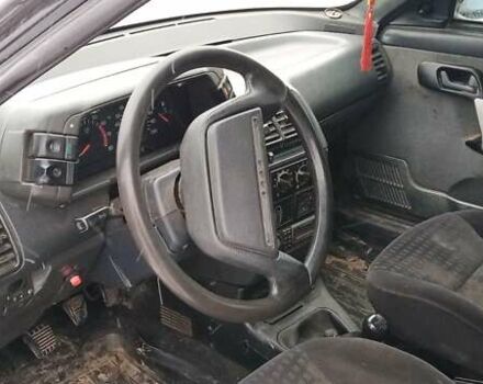 Черный ВАЗ 2111, объемом двигателя 1.6 л и пробегом 300 тыс. км за 1100 $, фото 4 на Automoto.ua