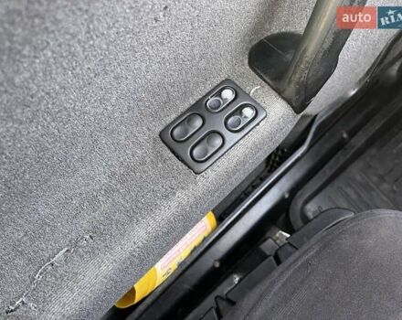 Черный ВАЗ 2111, объемом двигателя 1.6 л и пробегом 258 тыс. км за 1500 $, фото 5 на Automoto.ua