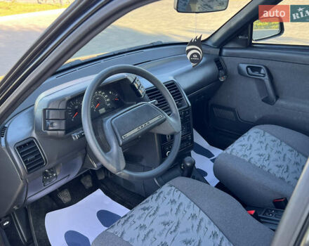 Черный ВАЗ 2111, объемом двигателя 1.6 л и пробегом 19 тыс. км за 4500 $, фото 37 на Automoto.ua