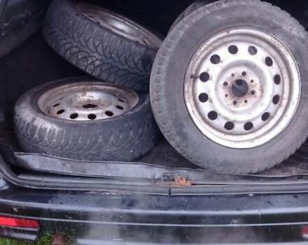 Черный ВАЗ 2111, объемом двигателя 1.6 л и пробегом 357 тыс. км за 1350 $, фото 4 на Automoto.ua