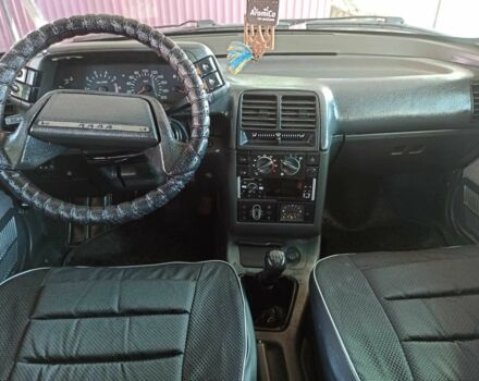 Черный ВАЗ 2111, объемом двигателя 1.6 л и пробегом 230 тыс. км за 2300 $, фото 9 на Automoto.ua