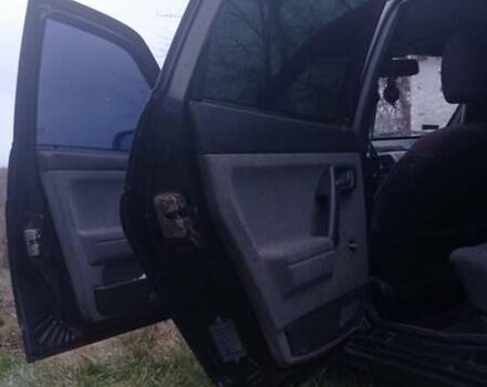 Черный ВАЗ 2111, объемом двигателя 1.6 л и пробегом 357 тыс. км за 1350 $, фото 3 на Automoto.ua