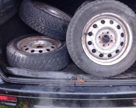 Черный ВАЗ 2111, объемом двигателя 1.6 л и пробегом 357 тыс. км за 1350 $, фото 5 на Automoto.ua