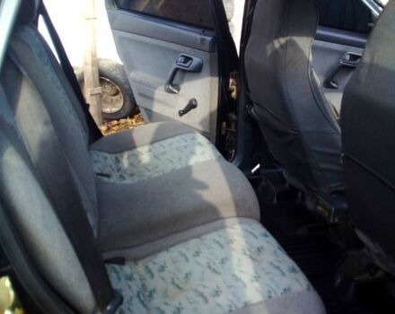 Черный ВАЗ 2111, объемом двигателя 1.6 л и пробегом 212 тыс. км за 2550 $, фото 9 на Automoto.ua