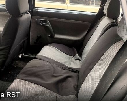 Черный ВАЗ 2111, объемом двигателя 1.6 л и пробегом 250 тыс. км за 1600 $, фото 3 на Automoto.ua