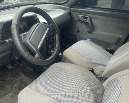 Черный ВАЗ 2111, объемом двигателя 1.6 л и пробегом 380 тыс. км за 1000 $, фото 2 на Automoto.ua