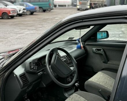 Черный ВАЗ 2111, объемом двигателя 1.6 л и пробегом 220 тыс. км за 750 $, фото 5 на Automoto.ua