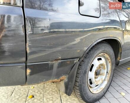 Черный ВАЗ 2111, объемом двигателя 1.6 л и пробегом 314 тыс. км за 1700 $, фото 14 на Automoto.ua