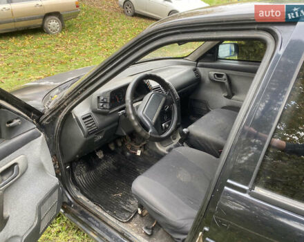 Чорний ВАЗ 2111, об'ємом двигуна 1.6 л та пробігом 202 тис. км за 890 $, фото 5 на Automoto.ua