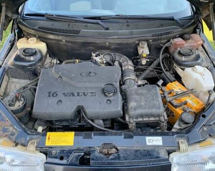 Черный ВАЗ 2111, объемом двигателя 1.62 л и пробегом 207 тыс. км за 2000 $, фото 1 на Automoto.ua