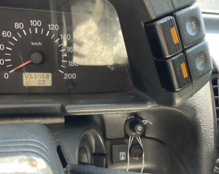 Черный ВАЗ 2111, объемом двигателя 1.6 л и пробегом 265 тыс. км за 1950 $, фото 2 на Automoto.ua