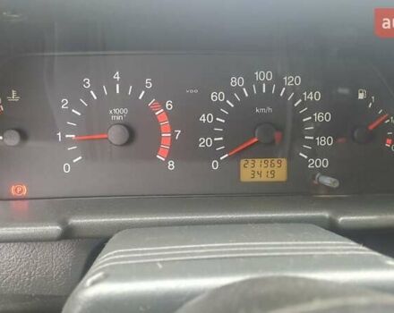 Чорний ВАЗ 2111, об'ємом двигуна 1.6 л та пробігом 236 тис. км за 2200 $, фото 3 на Automoto.ua