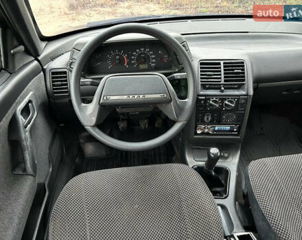 Чорний ВАЗ 2111, об'ємом двигуна 1.6 л та пробігом 225 тис. км за 1850 $, фото 13 на Automoto.ua