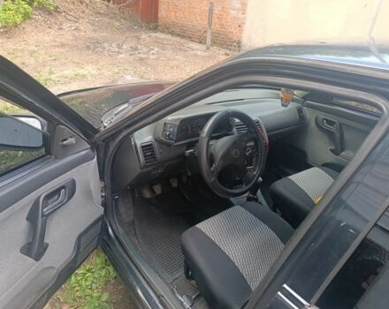 Черный ВАЗ 2111, объемом двигателя 1.6 л и пробегом 206 тыс. км за 1700 $, фото 3 на Automoto.ua