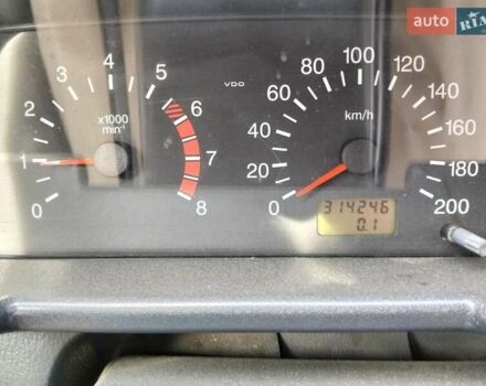 Черный ВАЗ 2111, объемом двигателя 1.6 л и пробегом 314 тыс. км за 1700 $, фото 26 на Automoto.ua