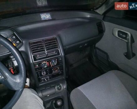 Черный ВАЗ 2111, объемом двигателя 1.6 л и пробегом 151 тыс. км за 2300 $, фото 23 на Automoto.ua