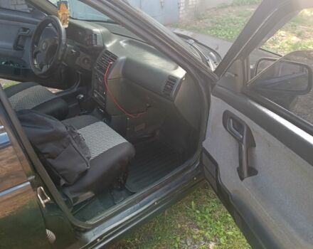 Черный ВАЗ 2111, объемом двигателя 1.6 л и пробегом 206 тыс. км за 1700 $, фото 6 на Automoto.ua