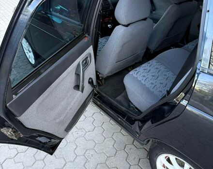 Черный ВАЗ 2111, объемом двигателя 1.6 л и пробегом 184 тыс. км за 3000 $, фото 9 на Automoto.ua