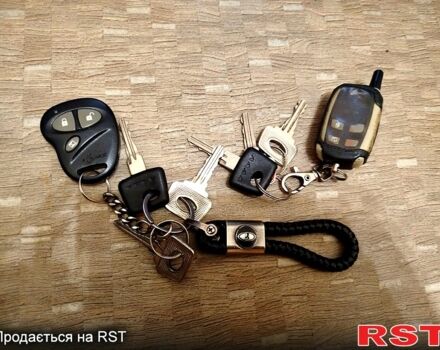 Черный ВАЗ 2111, объемом двигателя 1.6 л и пробегом 155 тыс. км за 3000 $, фото 10 на Automoto.ua