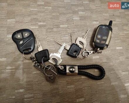 Черный ВАЗ 2111, объемом двигателя 1.6 л и пробегом 155 тыс. км за 2800 $, фото 7 на Automoto.ua