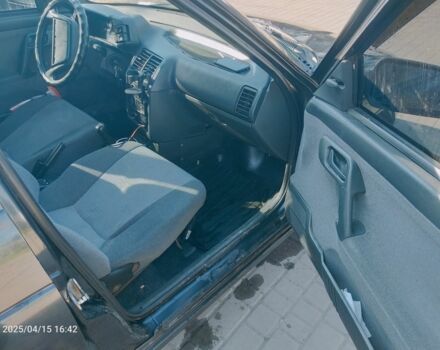 Черный ВАЗ 2111, объемом двигателя 1.6 л и пробегом 197 тыс. км за 2500 $, фото 3 на Automoto.ua