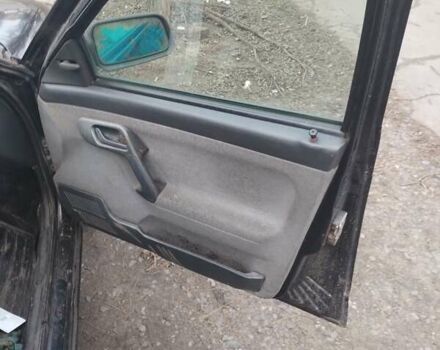 Черный ВАЗ 2111, объемом двигателя 1.6 л и пробегом 406 тыс. км за 850 $, фото 5 на Automoto.ua