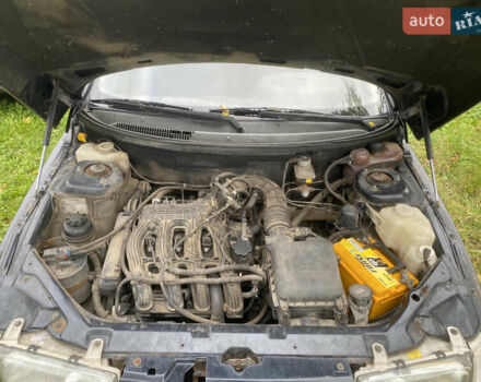 Чорний ВАЗ 2111, об'ємом двигуна 1.6 л та пробігом 202 тис. км за 890 $, фото 3 на Automoto.ua