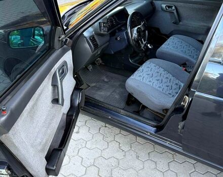 Черный ВАЗ 2111, объемом двигателя 1.6 л и пробегом 184 тыс. км за 3000 $, фото 6 на Automoto.ua