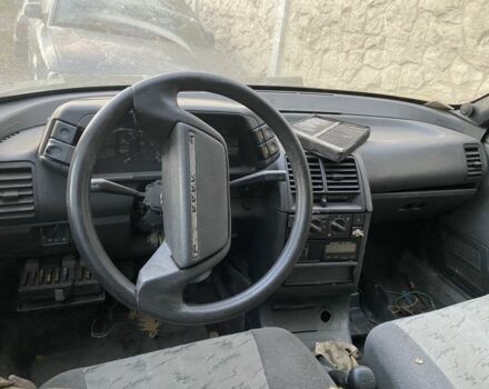 Черный ВАЗ 2111, объемом двигателя 1.6 л и пробегом 200 тыс. км за 500 $, фото 2 на Automoto.ua