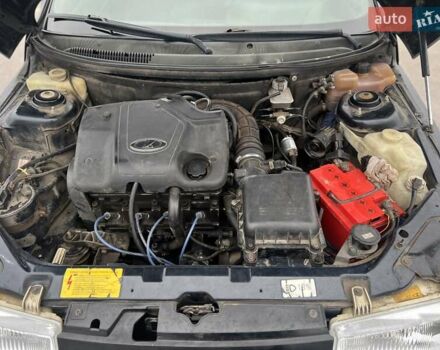 Черный ВАЗ 2111, объемом двигателя 1.6 л и пробегом 250 тыс. км за 1700 $, фото 4 на Automoto.ua