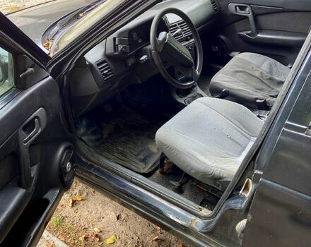 Черный ВАЗ 2111, объемом двигателя 1.6 л и пробегом 200 тыс. км за 750 $, фото 4 на Automoto.ua