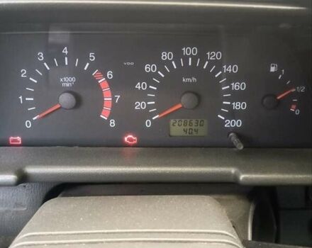 Черный ВАЗ 2111, объемом двигателя 1.6 л и пробегом 208 тыс. км за 1600 $, фото 5 на Automoto.ua