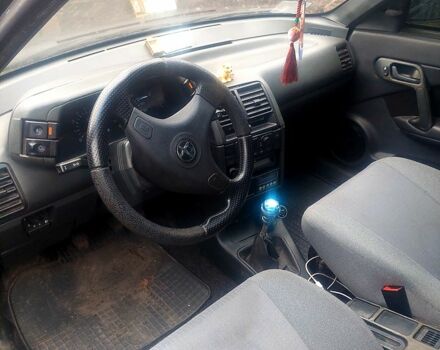 Чорний ВАЗ 2111, об'ємом двигуна 1.6 л та пробігом 18 тис. км за 4200 $, фото 6 на Automoto.ua