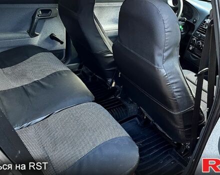 Черный ВАЗ 2111, объемом двигателя 1.6 л и пробегом 180 тыс. км за 1750 $, фото 5 на Automoto.ua