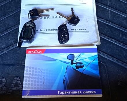 Черный ВАЗ 2111, объемом двигателя 16 л и пробегом 29 тыс. км за 3500 $, фото 11 на Automoto.ua