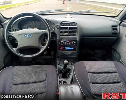 Черный ВАЗ 2111, объемом двигателя 1.6 л и пробегом 190 тыс. км за 1950 $, фото 12 на Automoto.ua