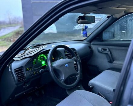 Чорний ВАЗ 2111, об'ємом двигуна 1.6 л та пробігом 195 тис. км за 2300 $, фото 4 на Automoto.ua