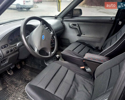 Чорний ВАЗ 2111, об'ємом двигуна 1.6 л та пробігом 430 тис. км за 2200 $, фото 4 на Automoto.ua