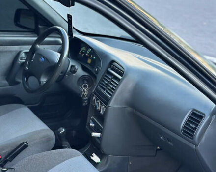 Чорний ВАЗ 2111, об'ємом двигуна 1.6 л та пробігом 103 тис. км за 1999 $, фото 15 на Automoto.ua