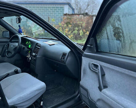 Чорний ВАЗ 2111, об'ємом двигуна 1.6 л та пробігом 195 тис. км за 2400 $, фото 4 на Automoto.ua