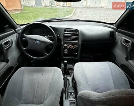 Черный ВАЗ 2111, объемом двигателя 1.6 л и пробегом 149 тыс. км за 1600 $, фото 31 на Automoto.ua